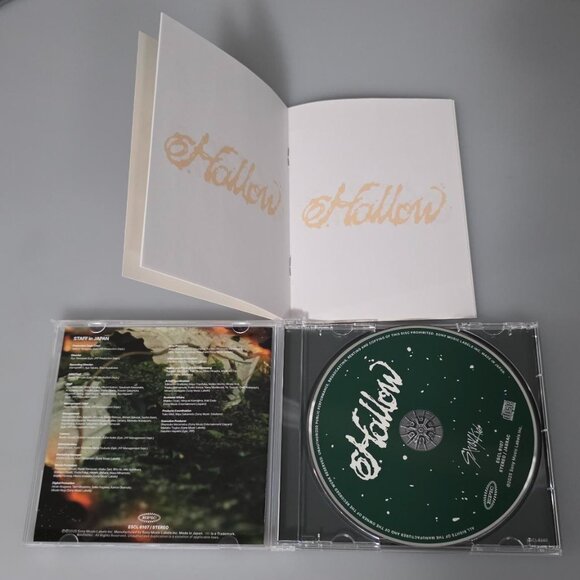 Stray Kids Hollow (Japan 3rd mini album) - Picture 2 of 3